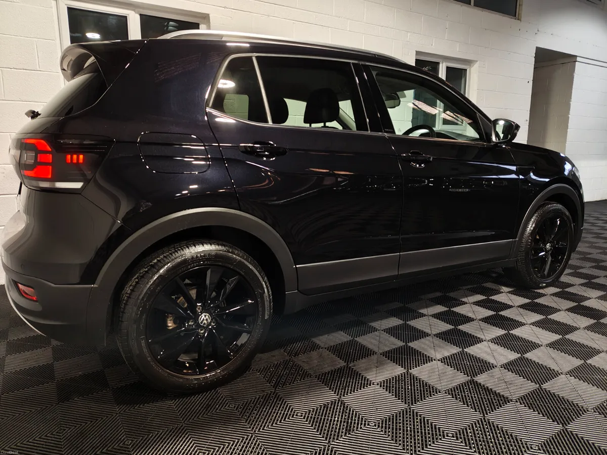 Volkswagen T-Cross 2023 1.0 STYLE SPEC EXTRAS - Image 4