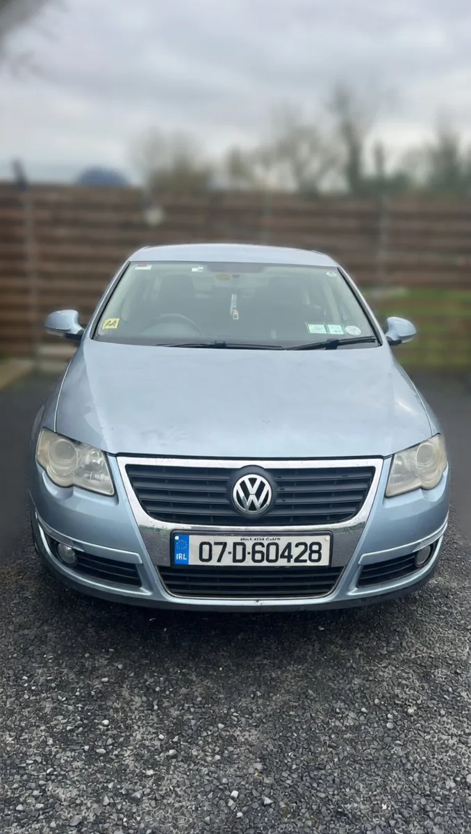 Volkswagen Passat 2007 - Image 1