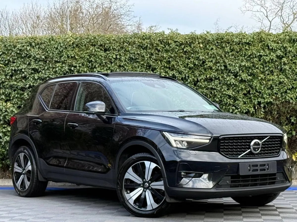 Volvo XC40 T4 ULTIMATE 1.5 PLUG-IN HYBRID // OPENI - Image 3