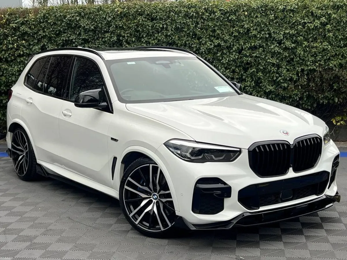 BMW X5 M-SPORT COMPETITION XDRIVE45e 3.0 HYBRID ** - Image 1