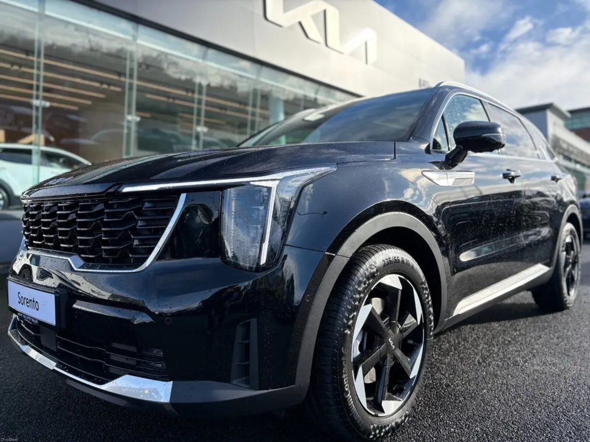 Kia Sorento 1.6 Plug in hybrid ( 7 Seats ) - Image 1