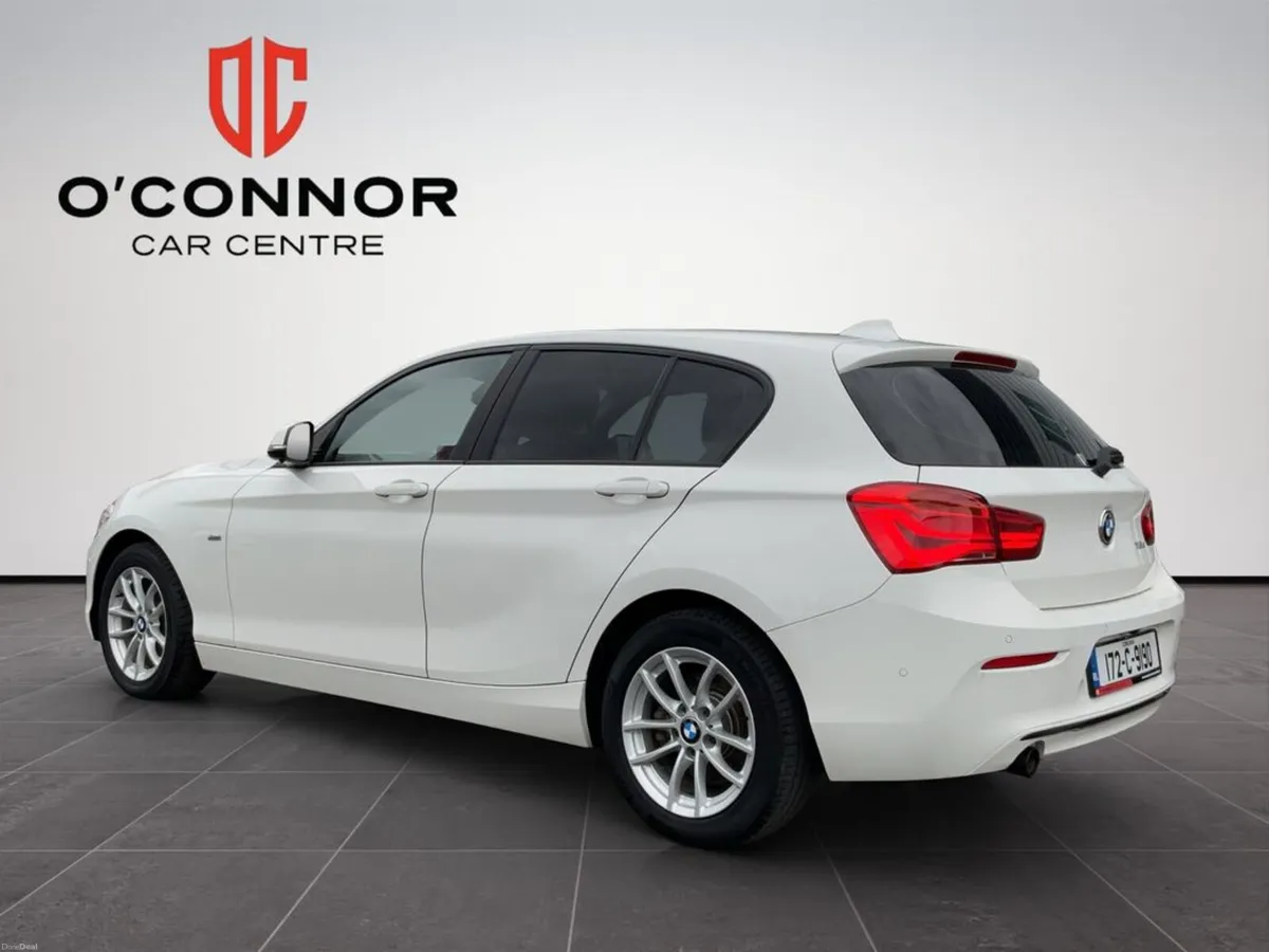 BMW 1-Series "White, smooth and spirited — the Spo - Image 4