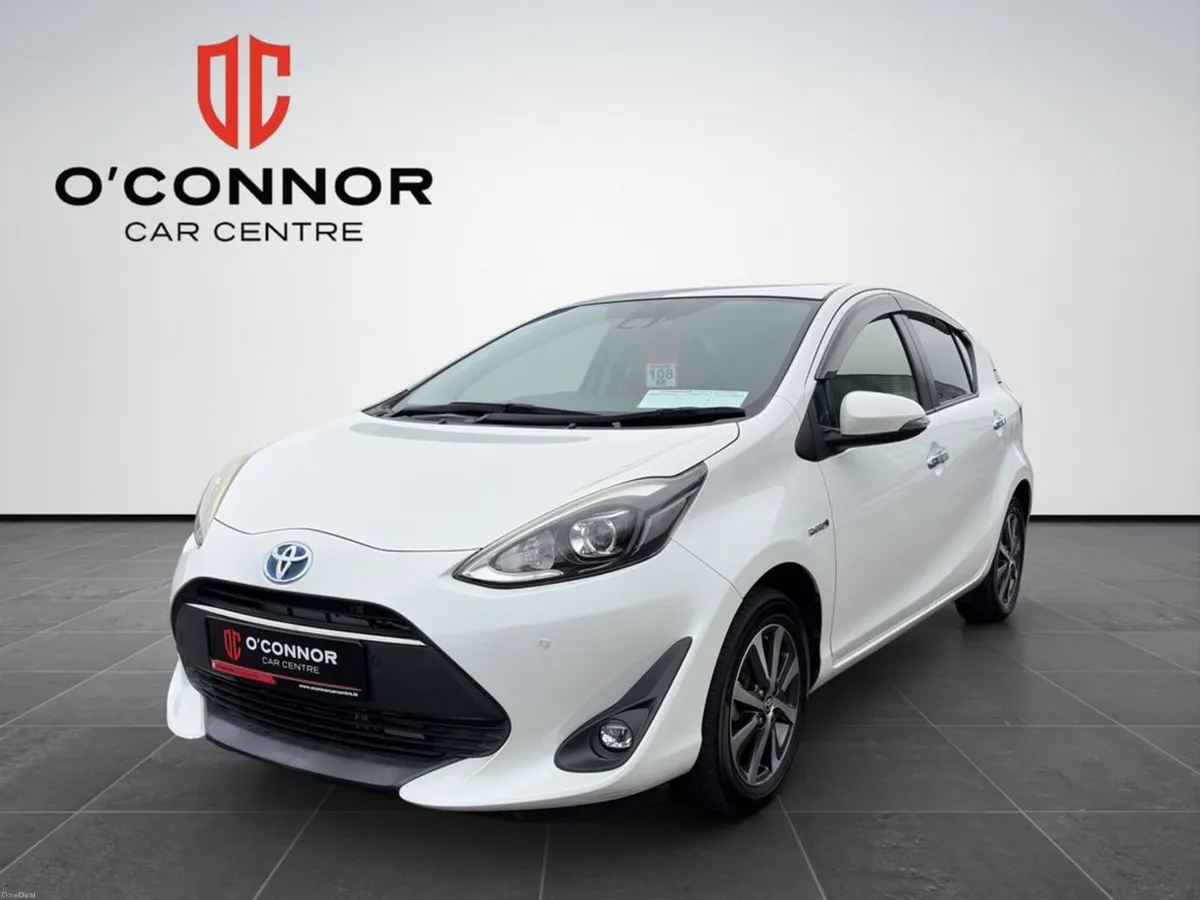 Toyota Aqua "White, wise and wickedly efficient — - Image 1