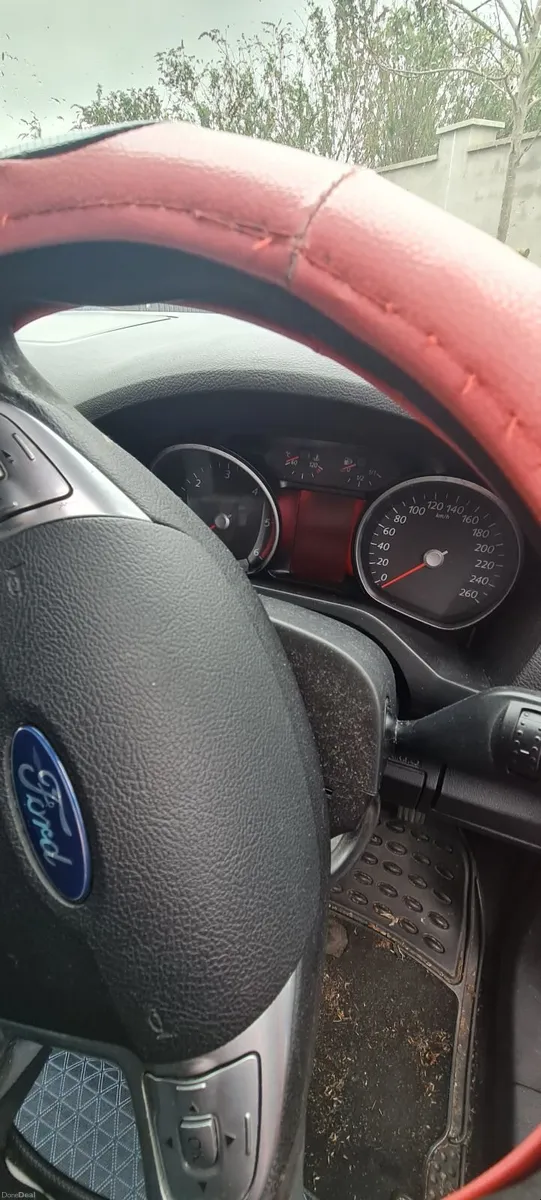 Ford Galaxy 2008 - Image 1