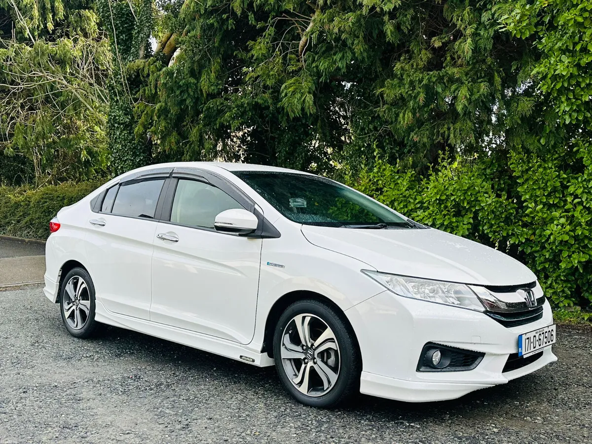 HONDA GRACE/CIVIC 2017 SPORTS  78800 KM - Image 4