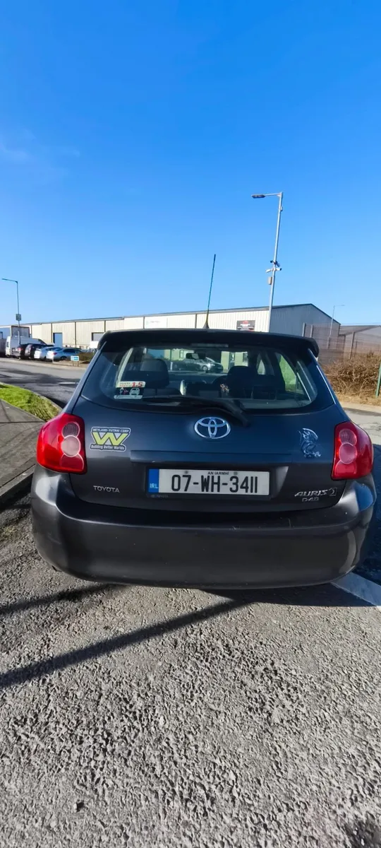 Toyota Auris 2007 - Image 1