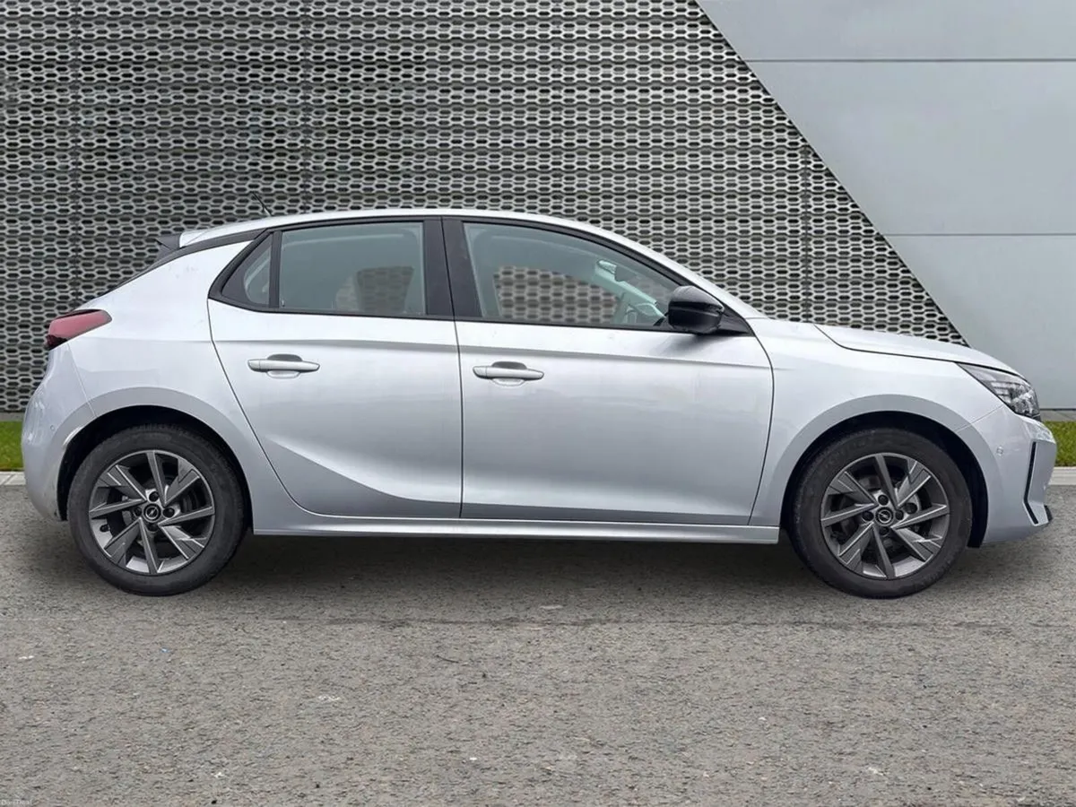 Opel Corsa Elegance 1.2i (75PS) S/S 5 Speed - Image 6