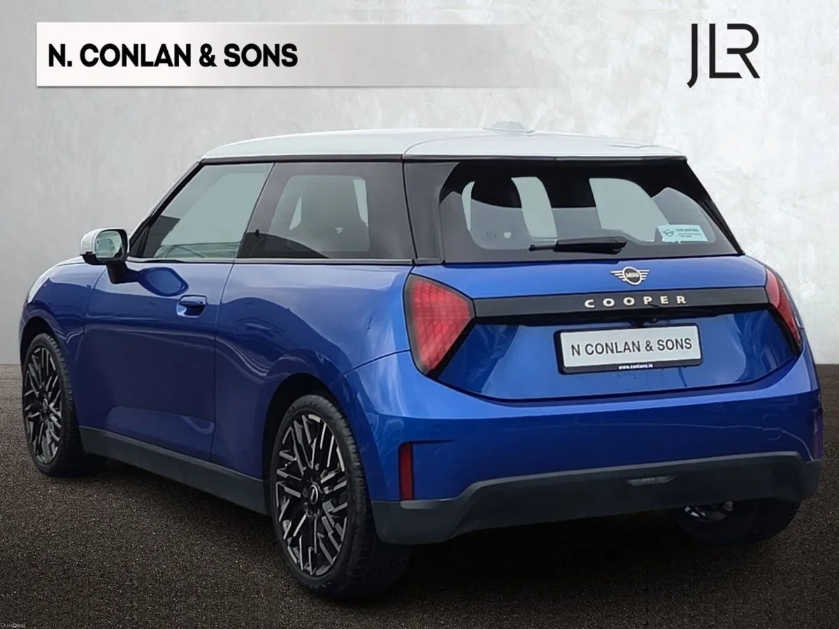 Mini Cooper E CLASSIC AUTO - Image 2