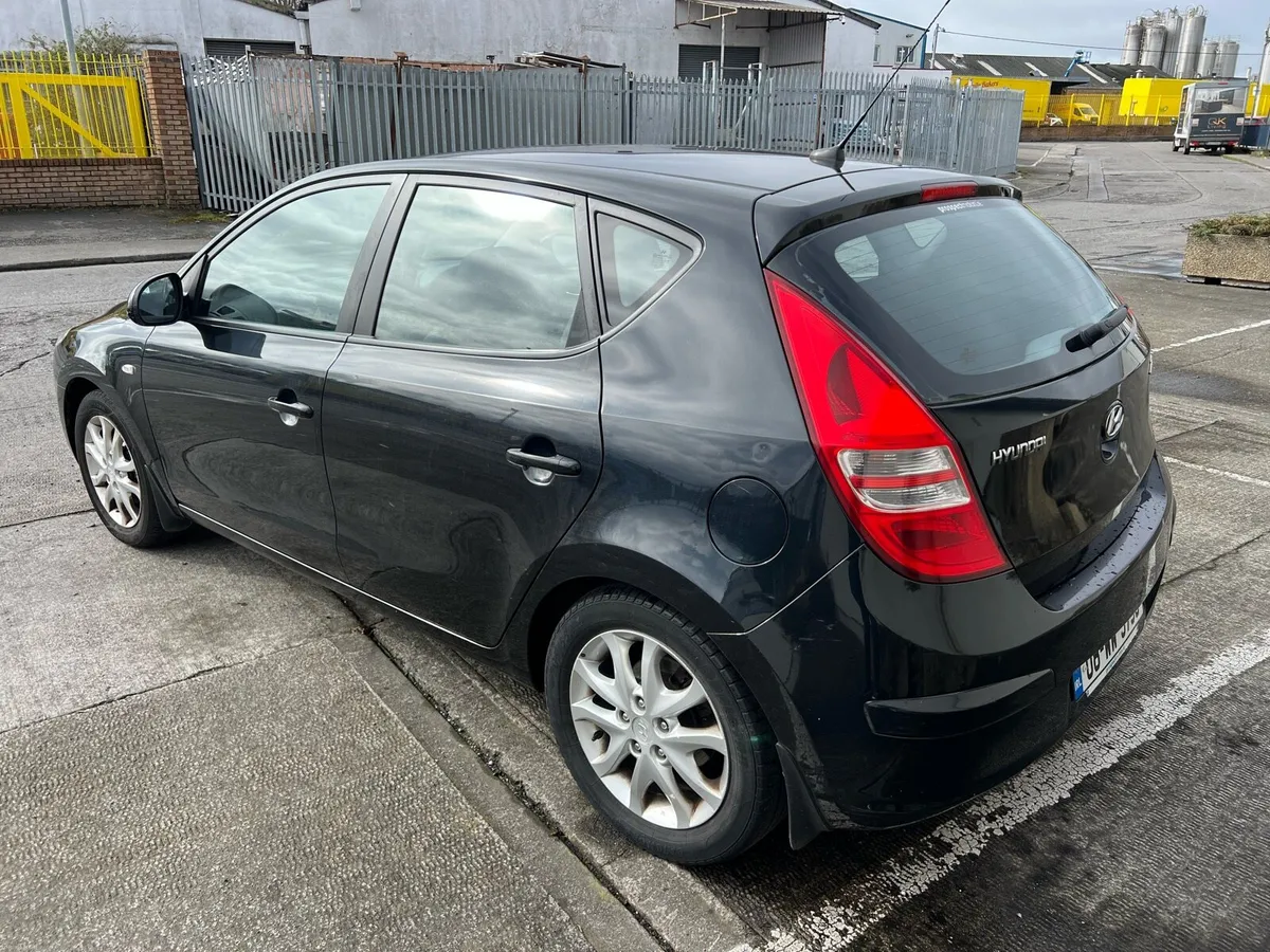 Hyundai i30 1.4 NEW NCT 04/27 - Image 4