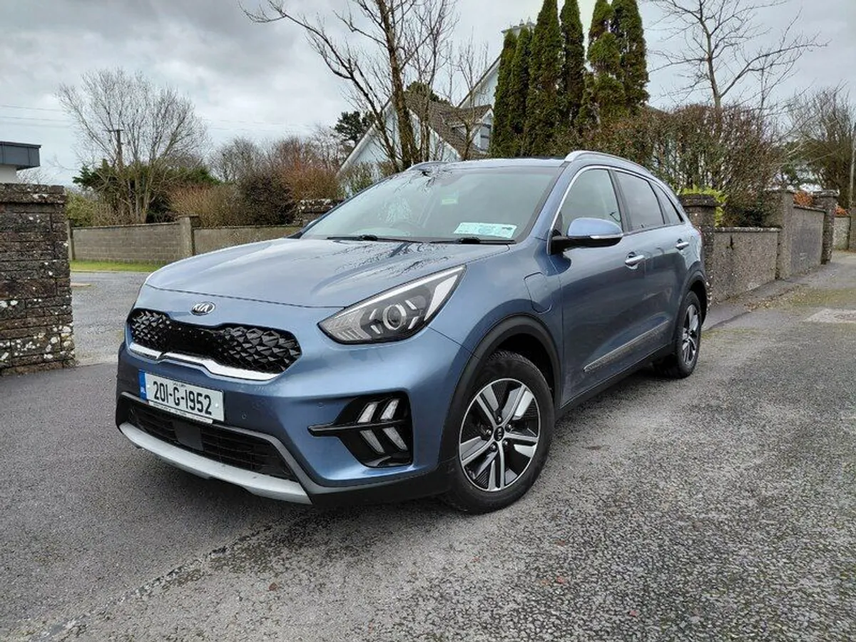 201 Kia Niro Plugin Hybrid - High Spec Low KMs - Image 1