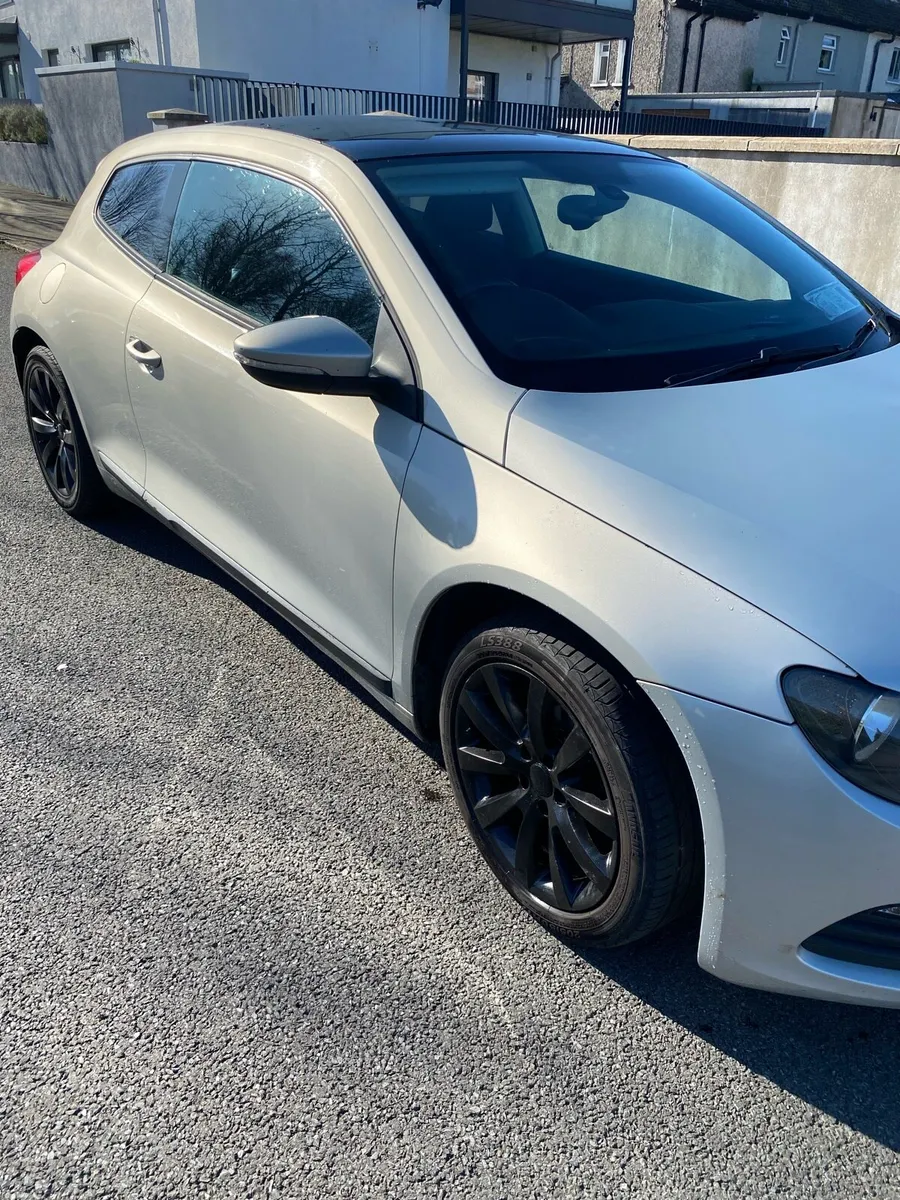 Volkswagen Scirocco - Image 4
