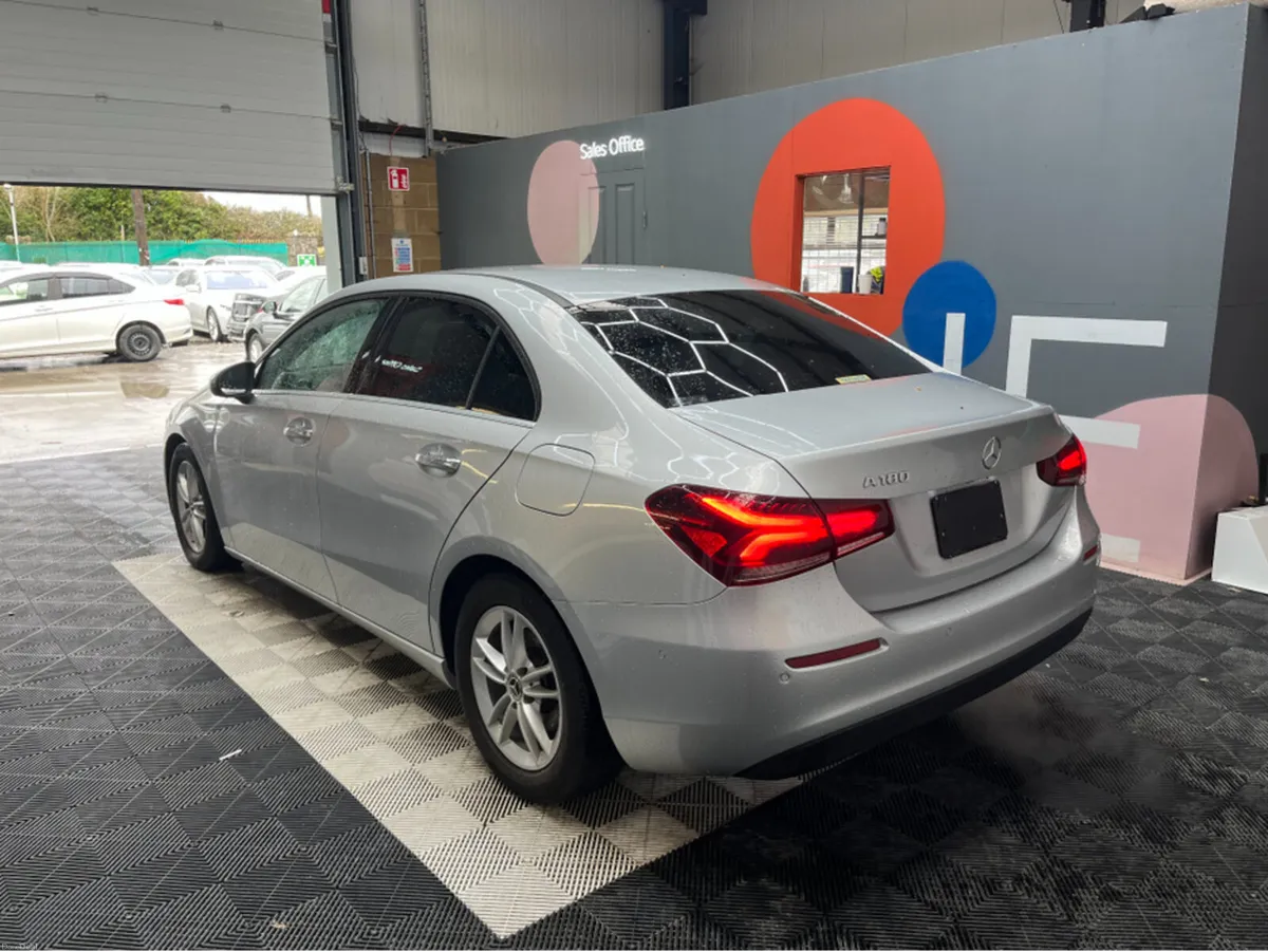 Mercedes-Benz A-Class 2020 MERCEDES-BENZ A180 STYL - Image 4