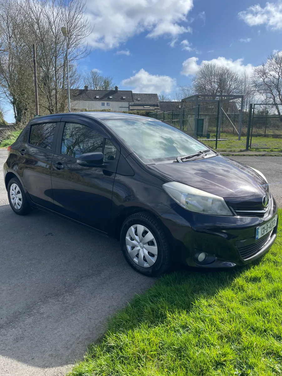 131 Toyota Vitz.. Automatic.. Fresh NCT - Image 2