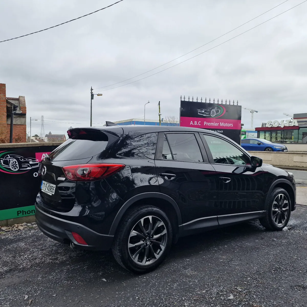 Mazda CX-5 2.2D  PLATINUM Full service history - Image 3