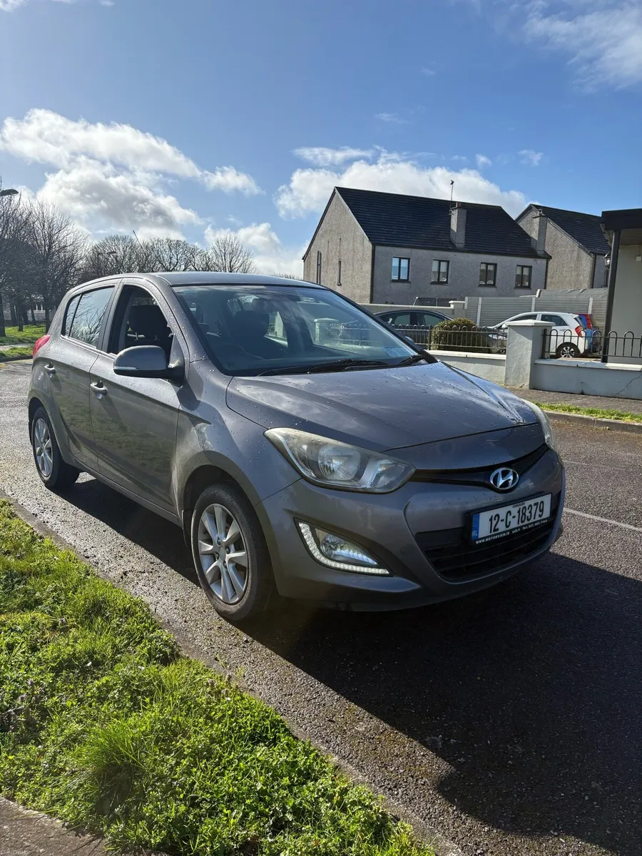 Hyundai i20 - Image 2
