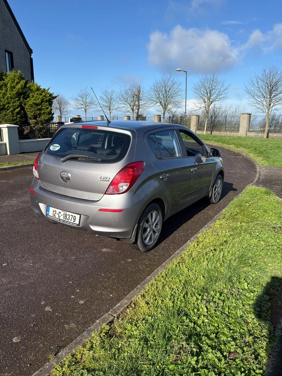 Hyundai i20 - Image 3