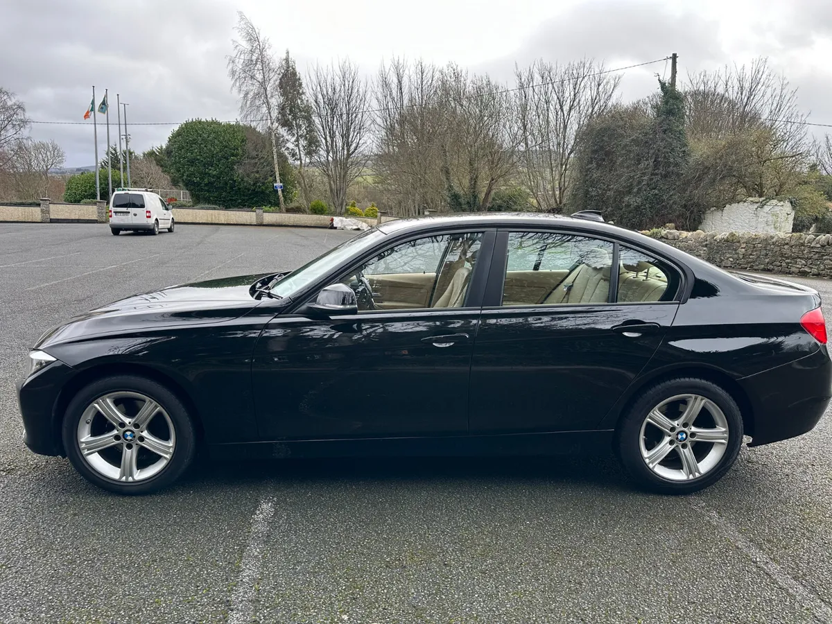 BMW 3-Series 2015 Manual Low Kms - Image 3