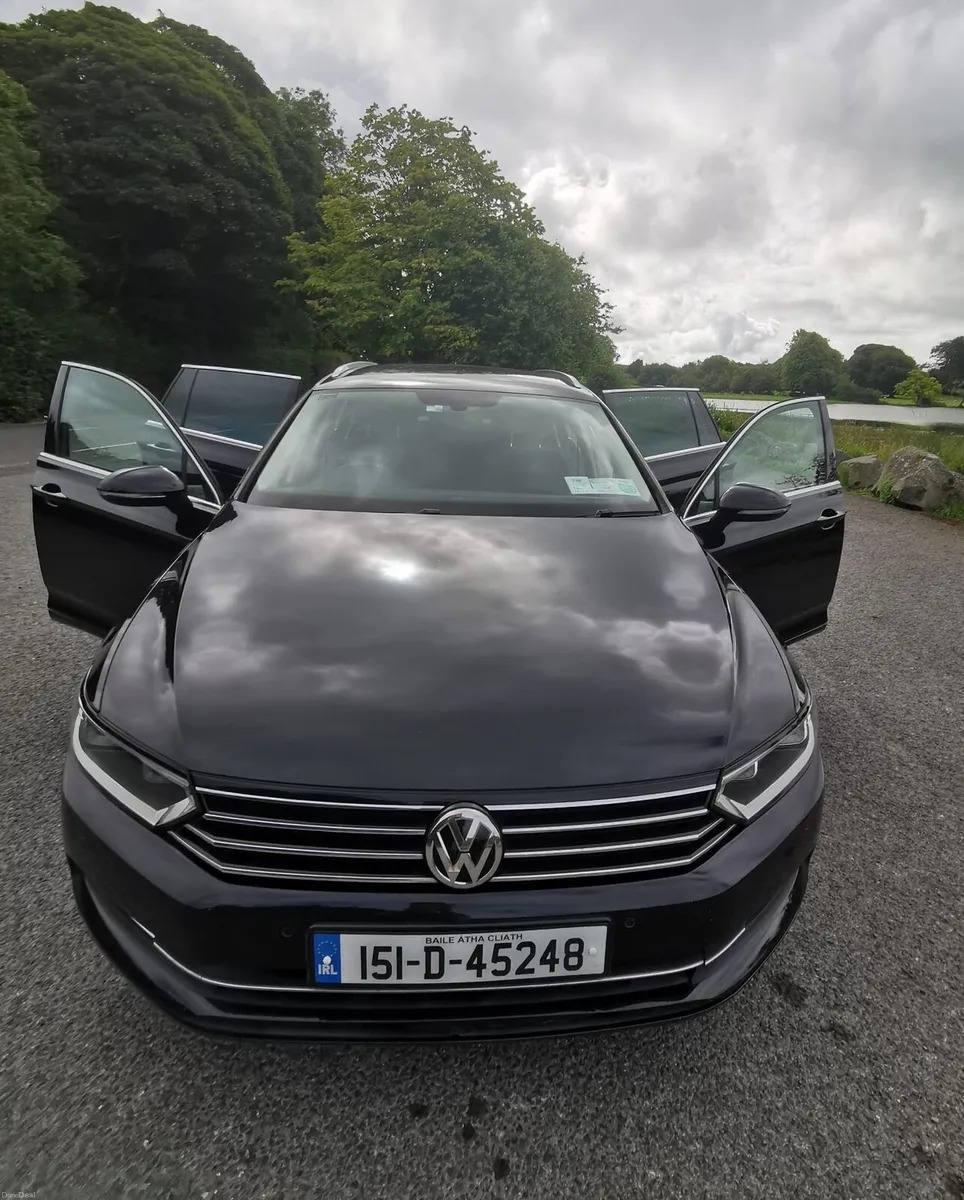 151 Volkswagon  passat estate blue motion - Image 2