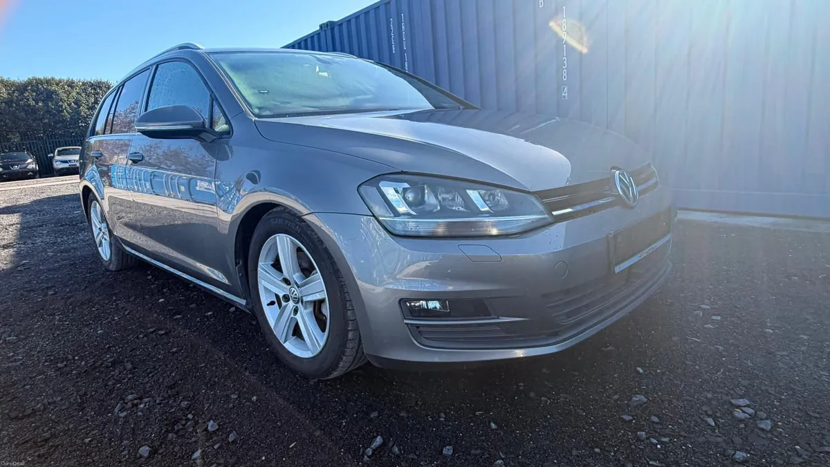 Golf Estate grey 1.2L - Image 1