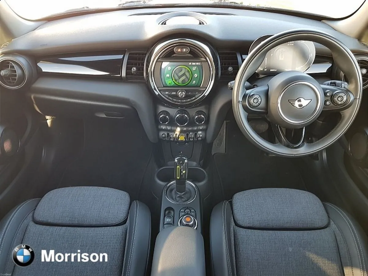 Mini Cooper Cooper Classic Auto - Image 2