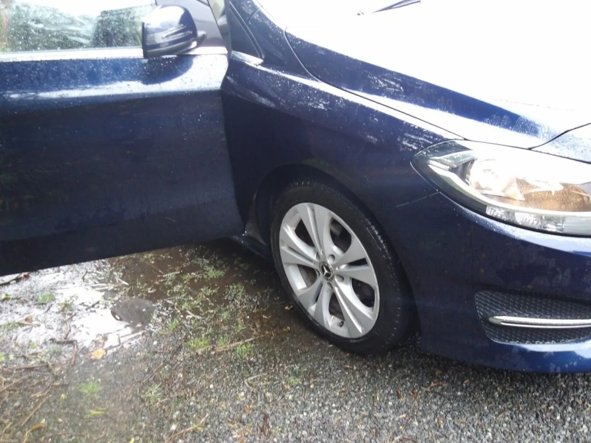 Mercedes-Benz B-Class AUTOMATIC B SERIES 160 D URB - Image 4