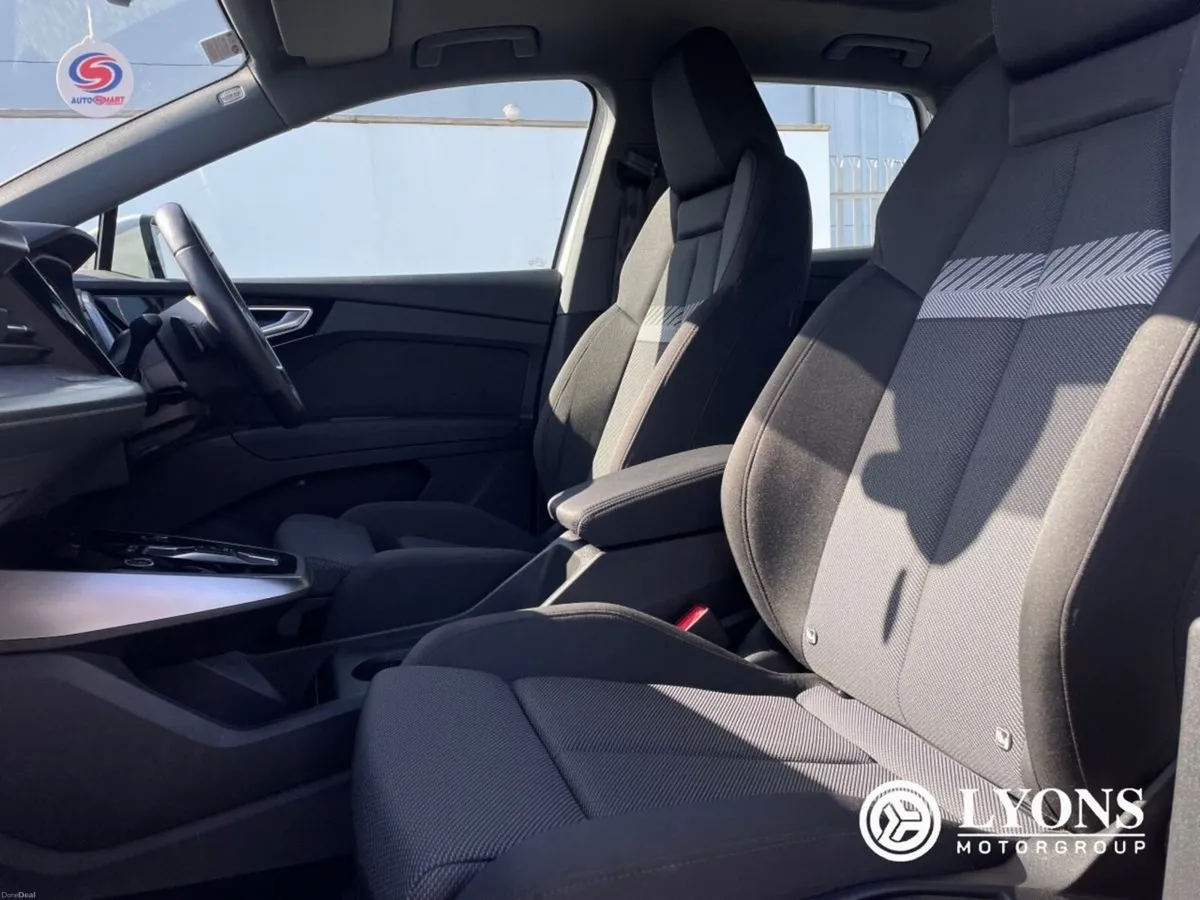Audi Q4 e-tron  35 Sport - Image 3