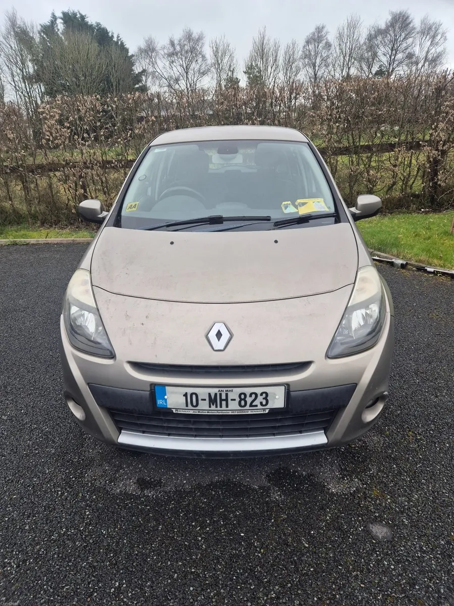 Renault Clio 2010 - Image 1