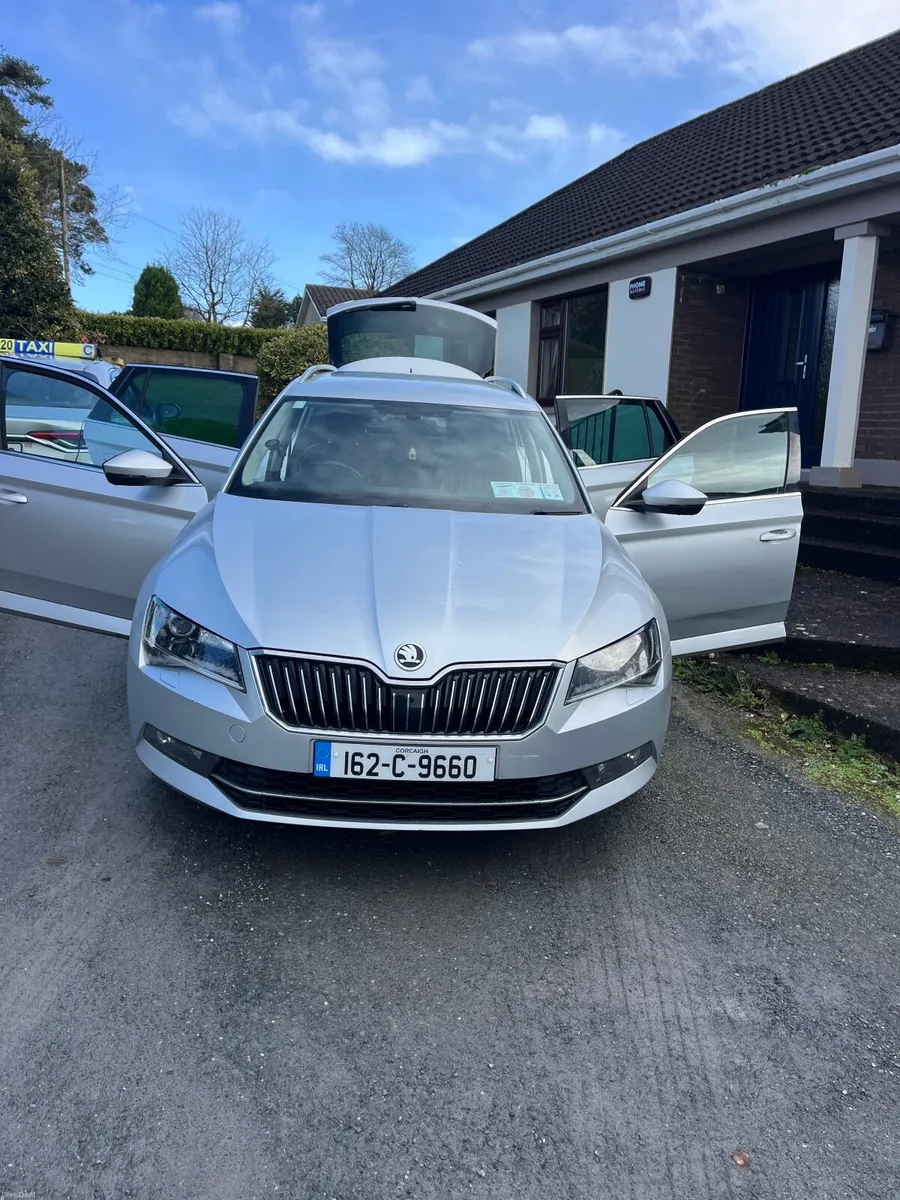 Skoda Superb 2016 - Image 1