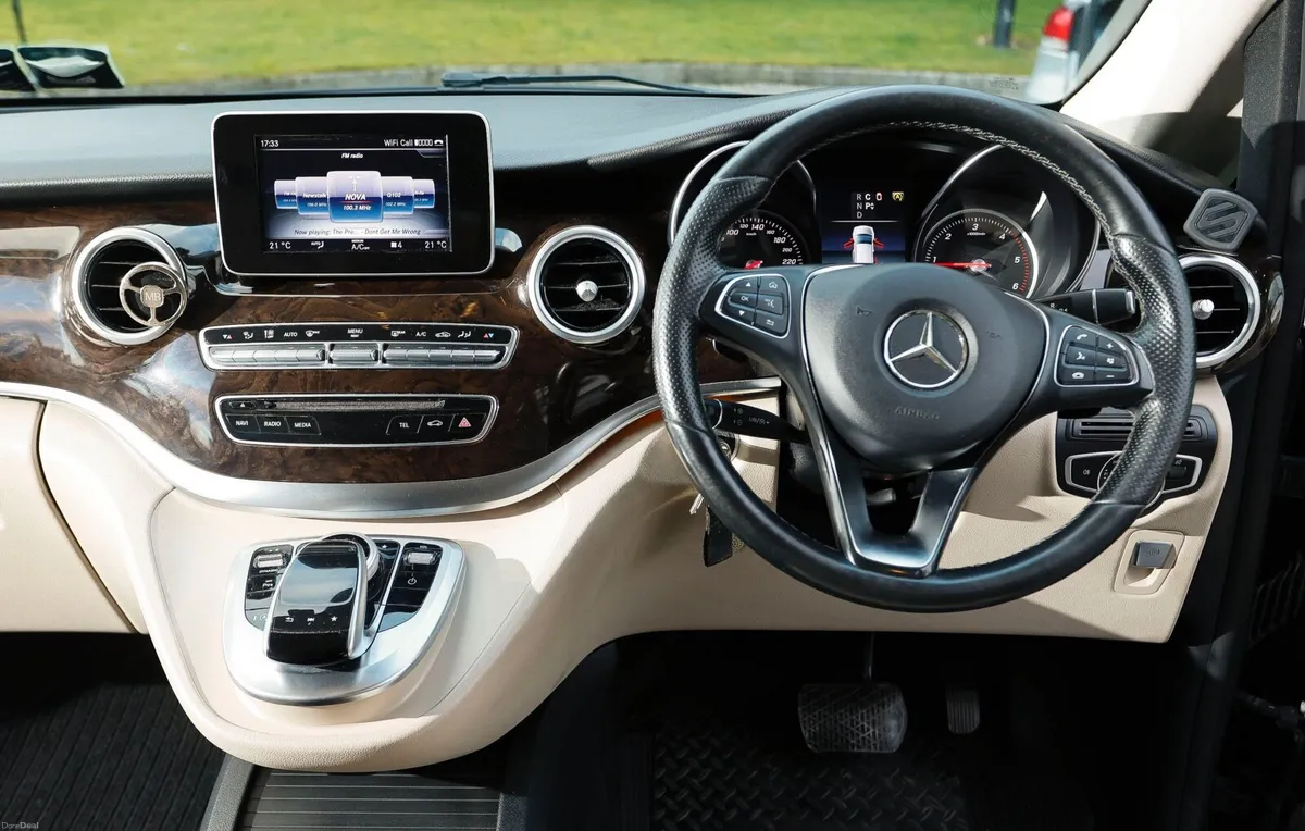Mercedes-Benz V-Class 2018 - Image 1