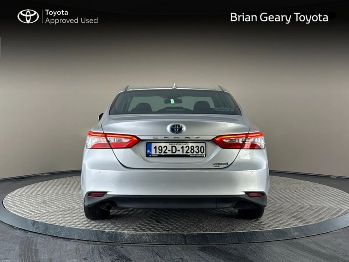 Toyota Camry HYBRID SOL *Irish car* - Image 4