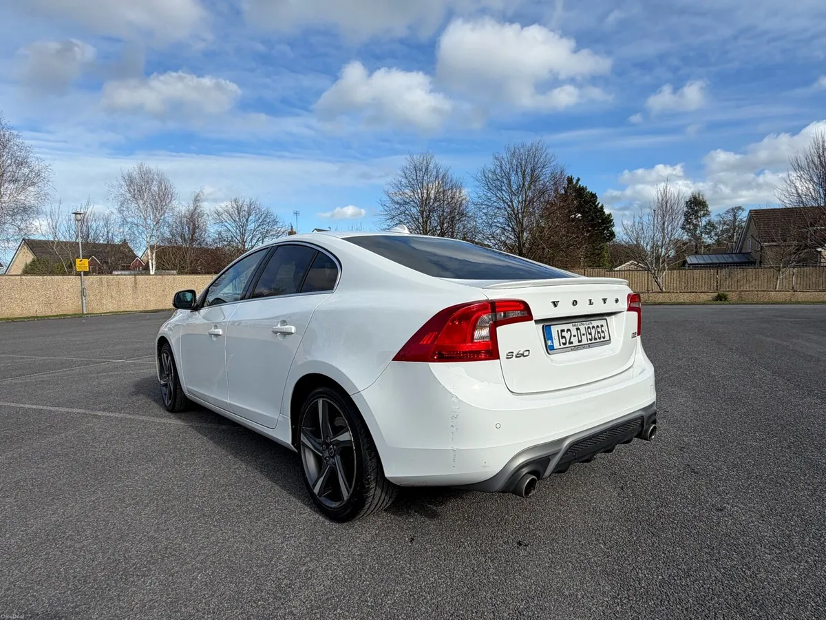 Volvo S60 R- design  D2  Nct& tax - Image 3