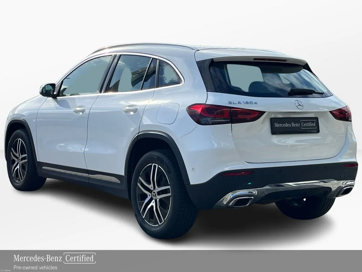 Mercedes-Benz GLA 180D Progressive Line Compact SU - Image 4