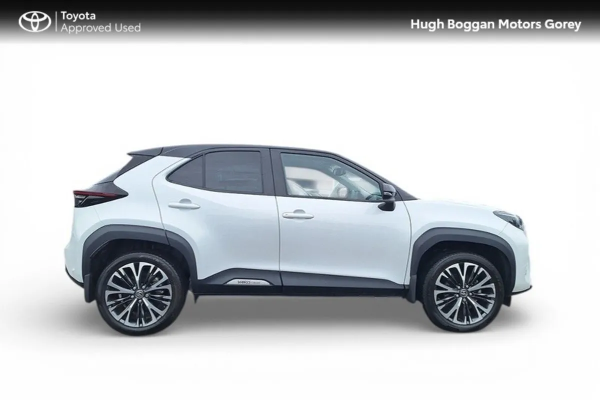 Toyota Yaris Cross CROSS SOL 4DR AUTO - Image 3