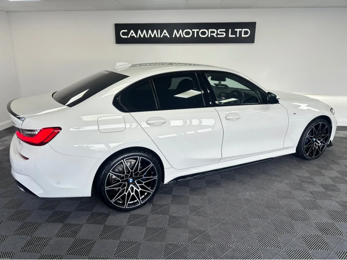 BMW 3-Series *BMW 330E* *LOW MILEAGE* *DIGITAL DAS - Image 4