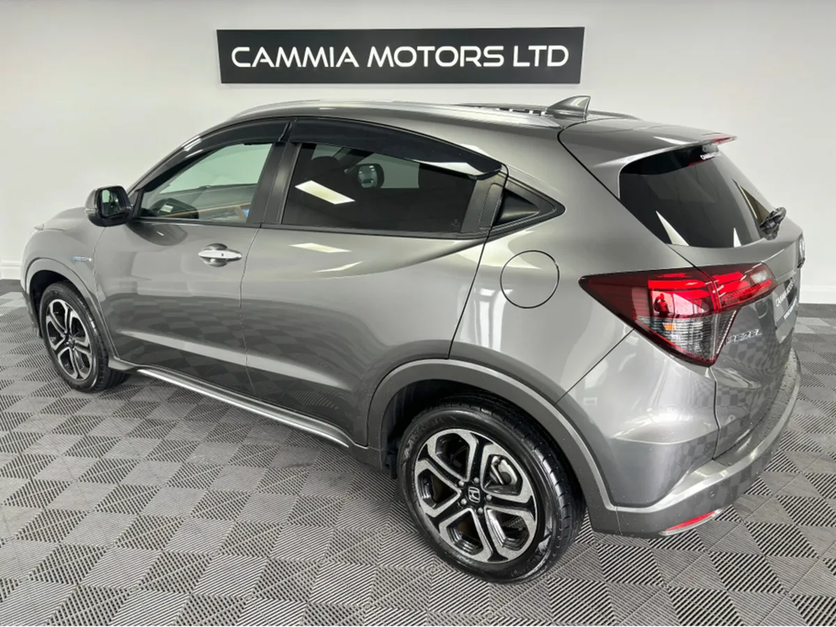 Honda Vezel HONDA VEZEL HYBRID RS MODEL*TAN LEATHE - Image 3