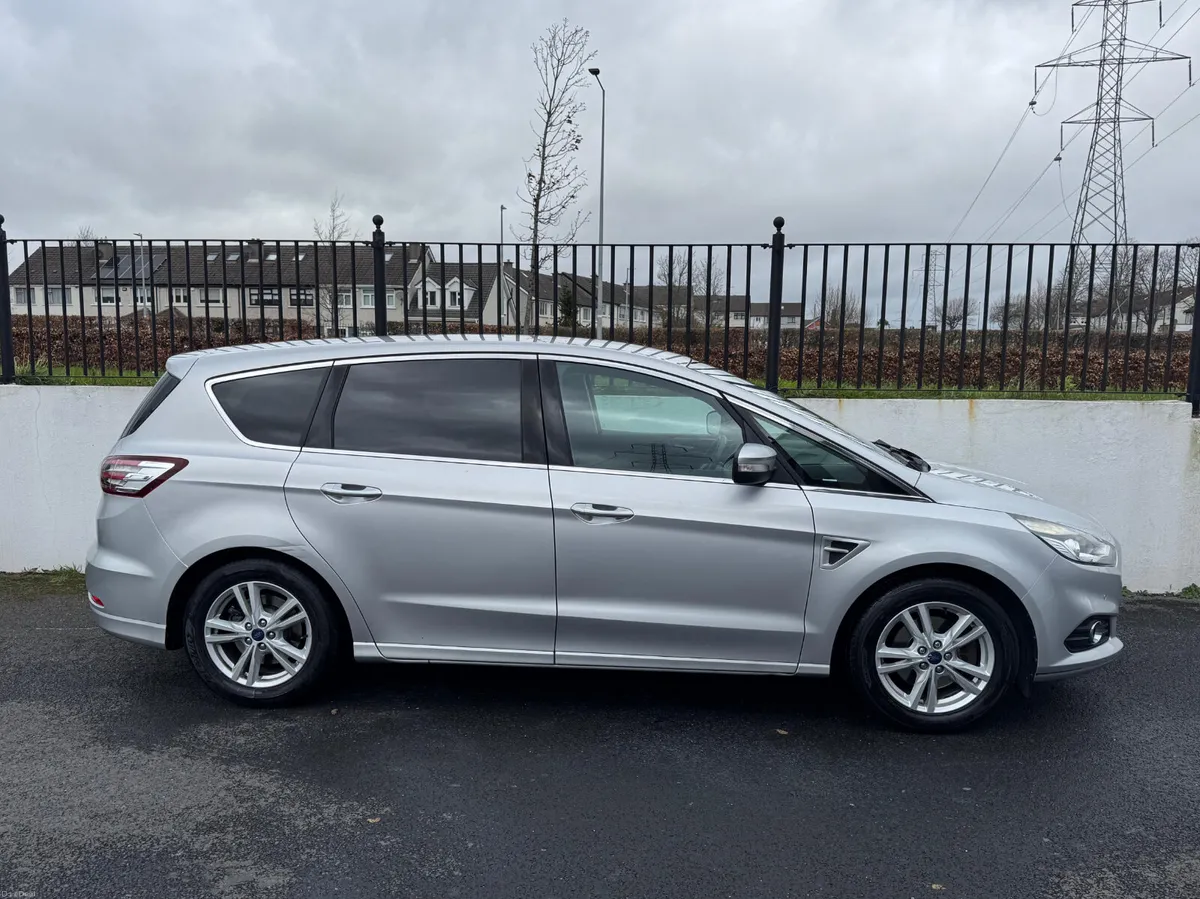 Ford S-Max 2.0 TITANIUM 7 SEATER NEW MODEL - Image 4