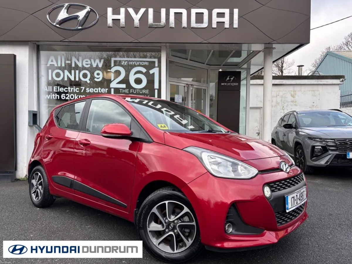 Hyundai i10 Deluxe 4DR Auto - Image 1