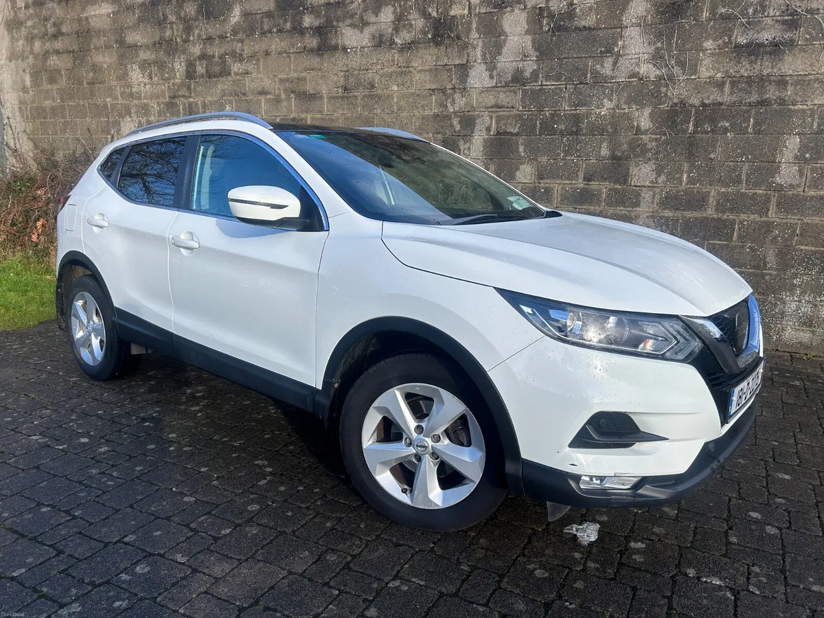 Nissan Qashqai 2018 1.2 Pan Roof (NEW NCT) - Image 4