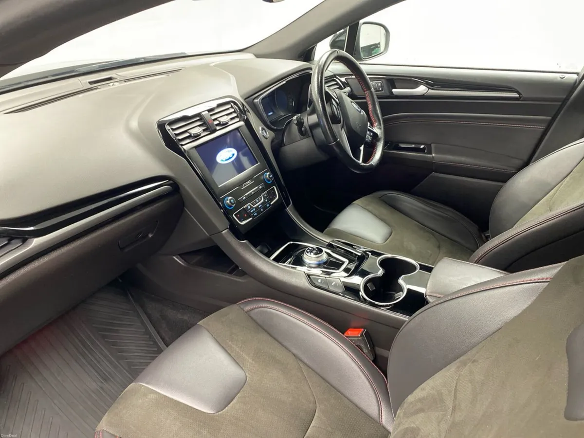 Ford Mondeo 2.0L EcoBlue 150PS ST-Line Auto - Image 2