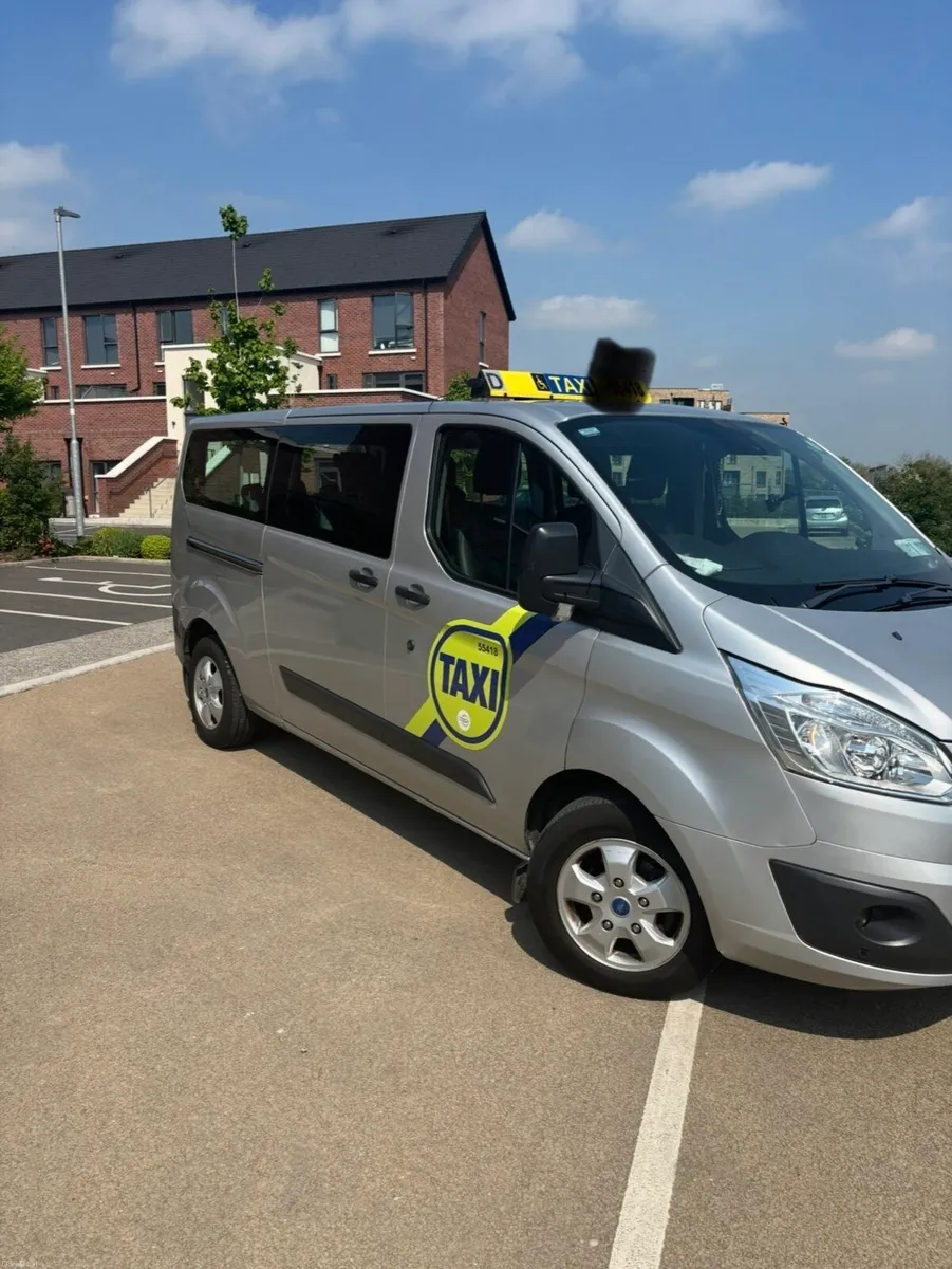 Ford Transit Custom wav 9 seat wheelchair taxi - Image 1