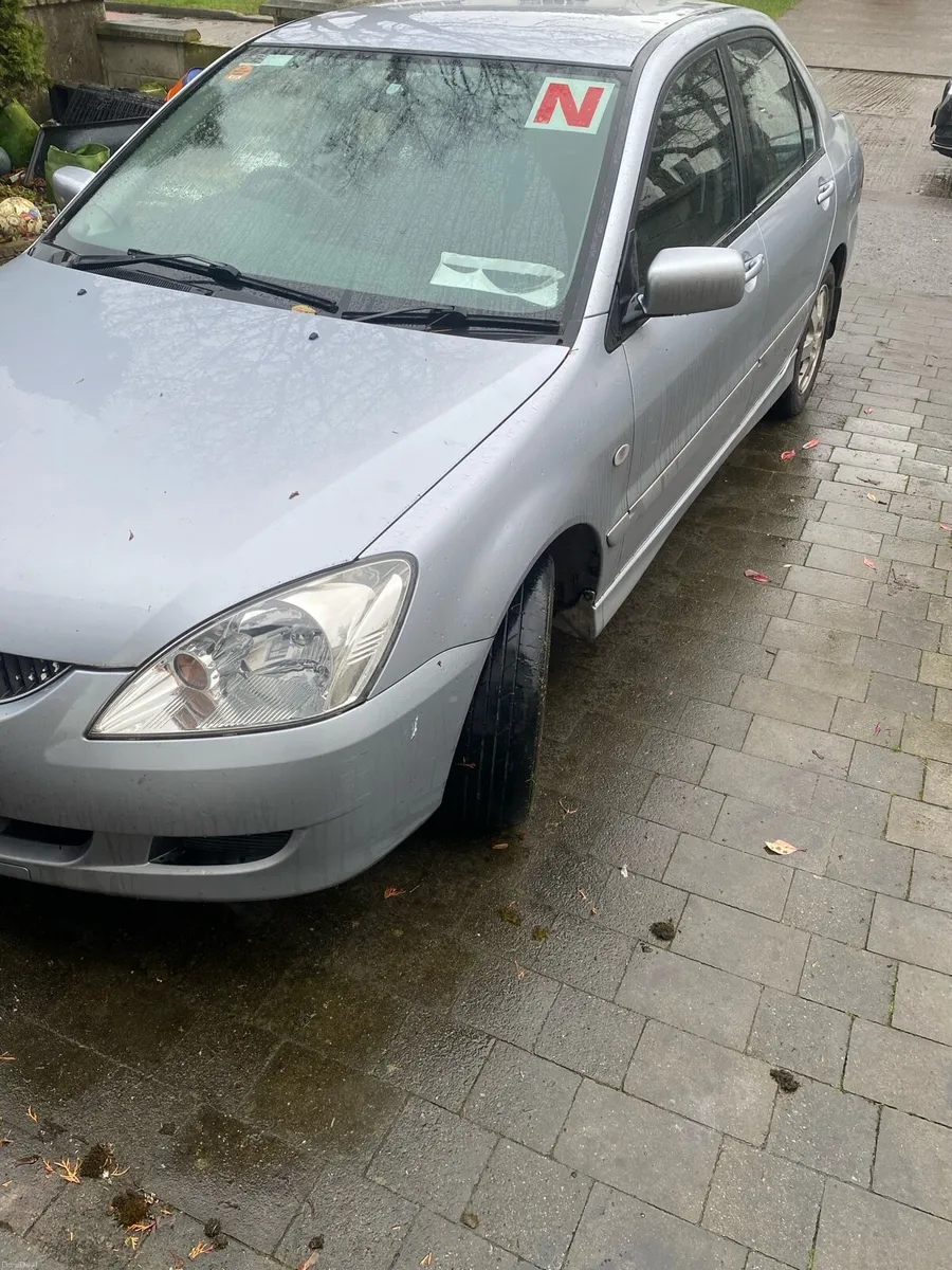 Mitsubishi Lancer Saloon Petrol Silver - Image 2