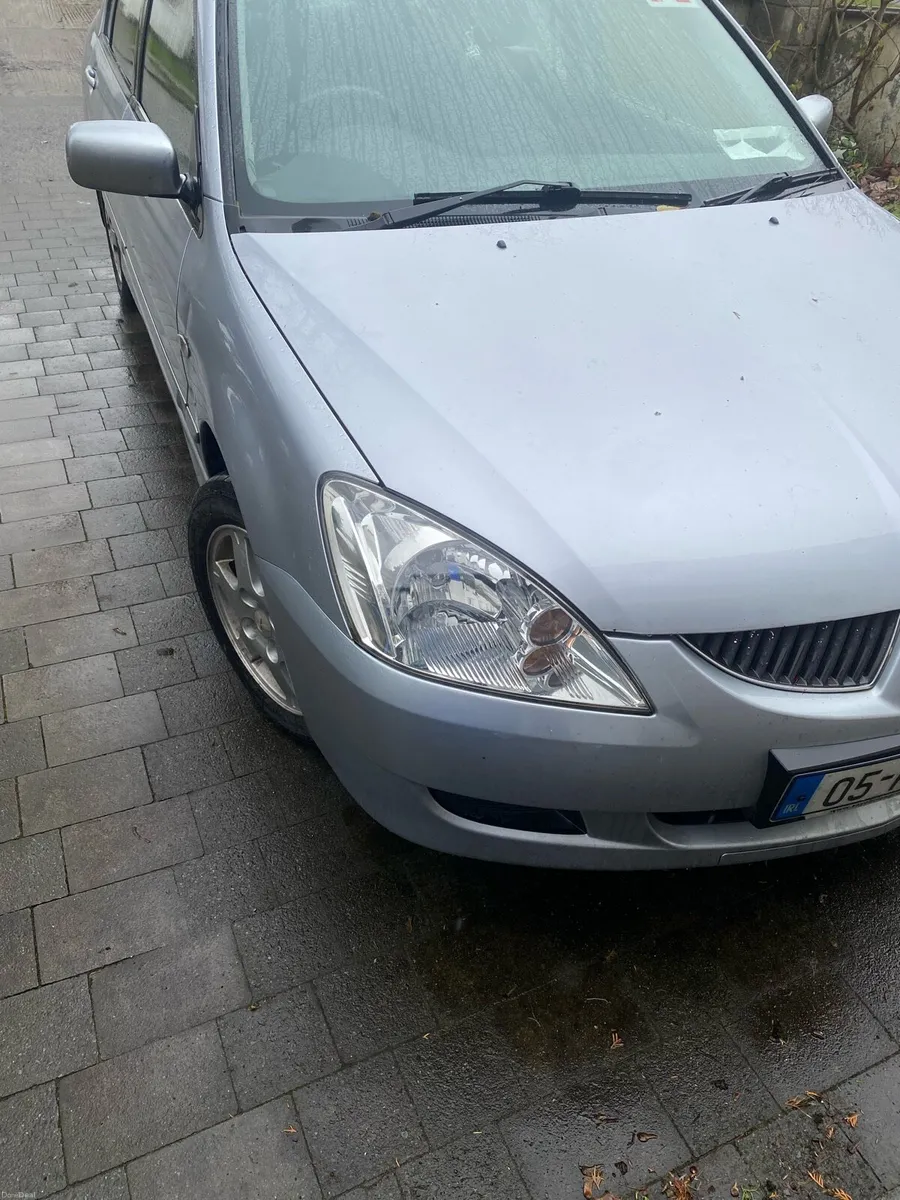 Mitsubishi Lancer Saloon Petrol Silver - Image 3