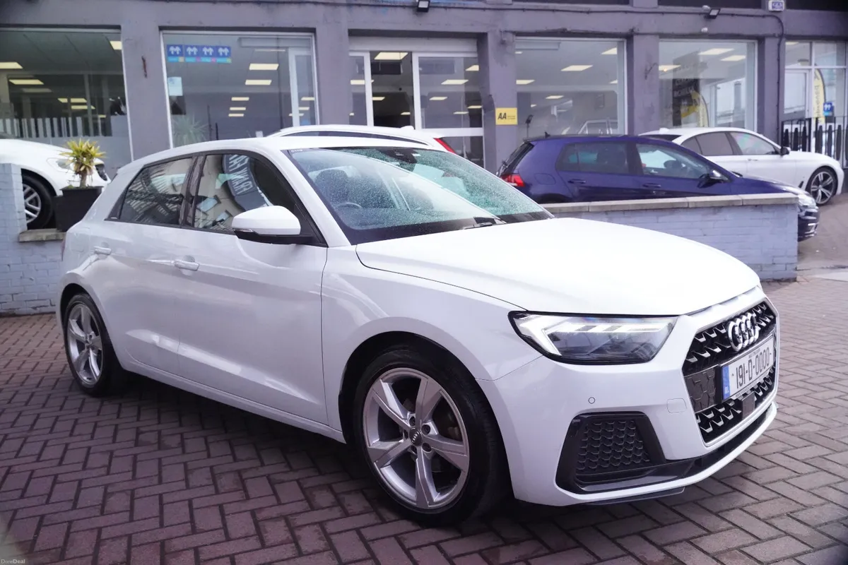 AUDI A1 1.5TFSI 35 SPORT EDITION 5DR HATCHBACK - Image 2