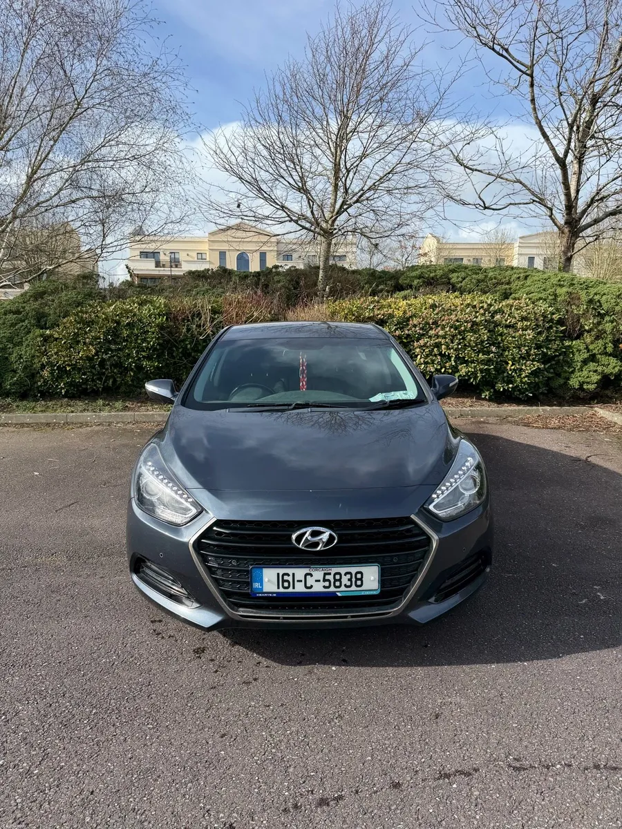 Hyundai i40 1.7L Diesel - Low mileage - Image 4