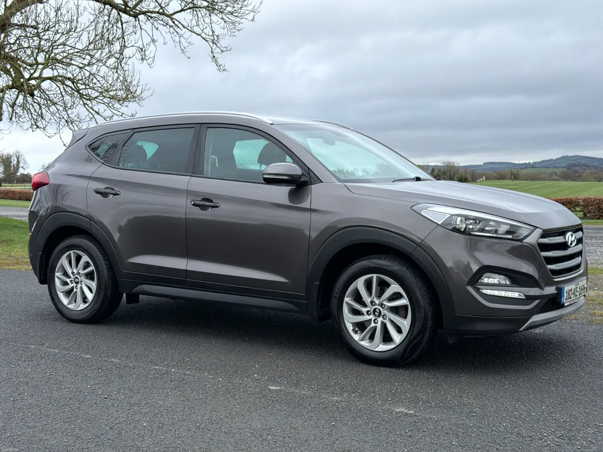 Hyundai Tucson 2018 EXECUTIVE SE - Image 2