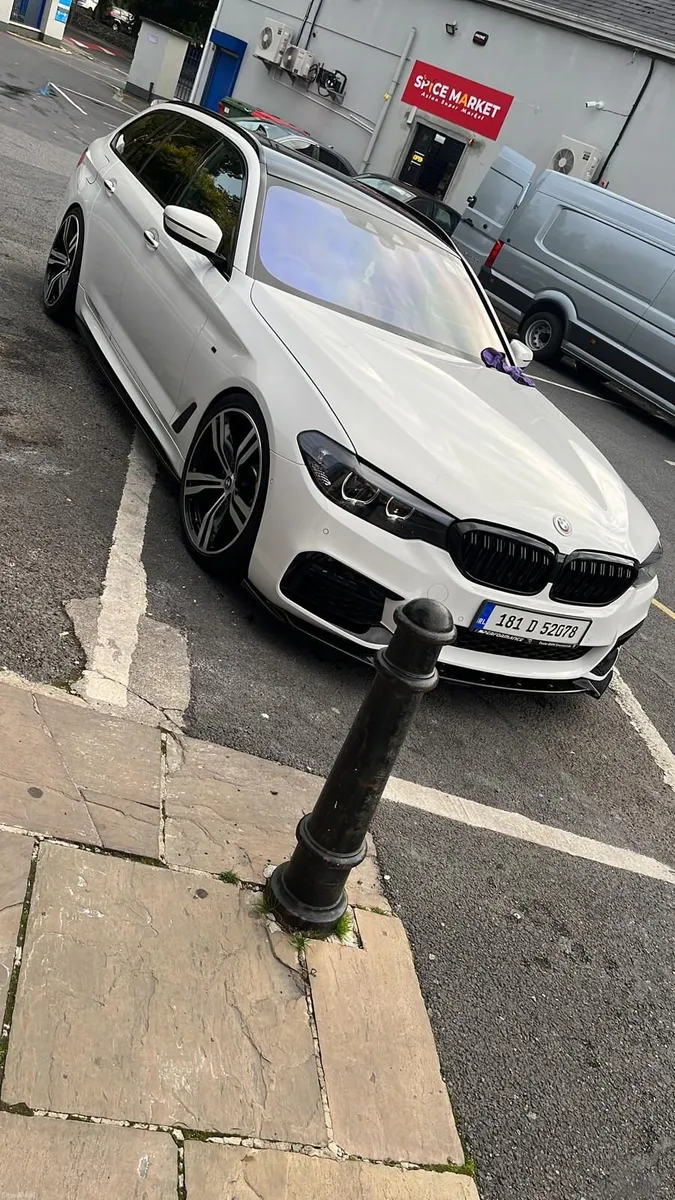 BMW 5-Series 2018 - Image 1