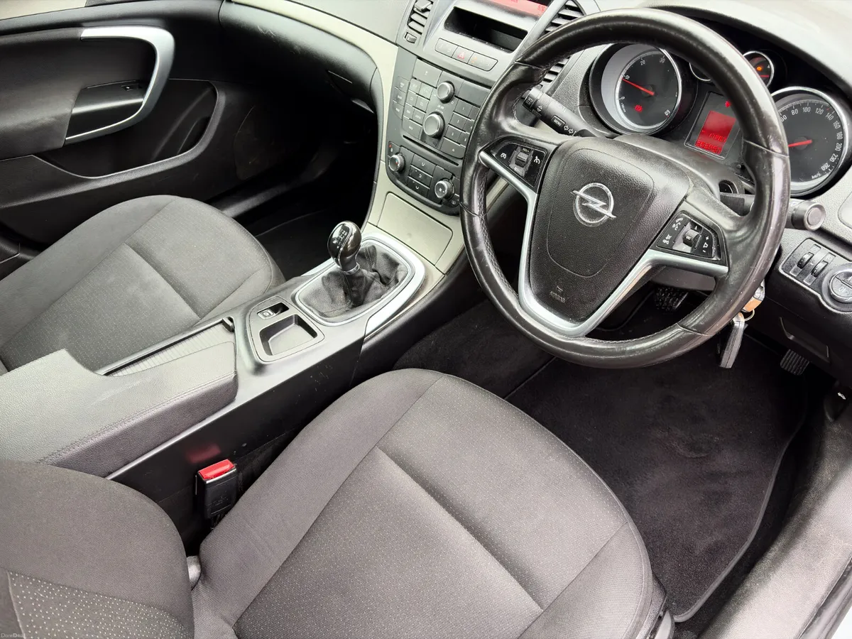 Opel Insignia 2011 2.0 CDTI tax 3/26 - Image 2