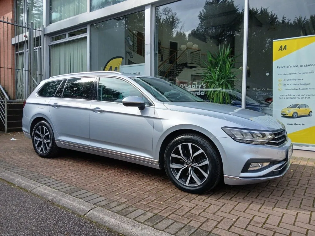 Volkswagen Passat Estate 2.0 TDi 150Bhp Elegance D - Image 1