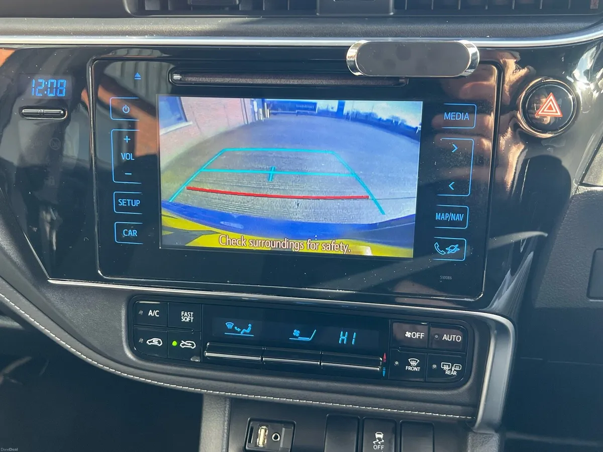 2018 TOYOTA AURIS HYBRID ESTATE - Image 3