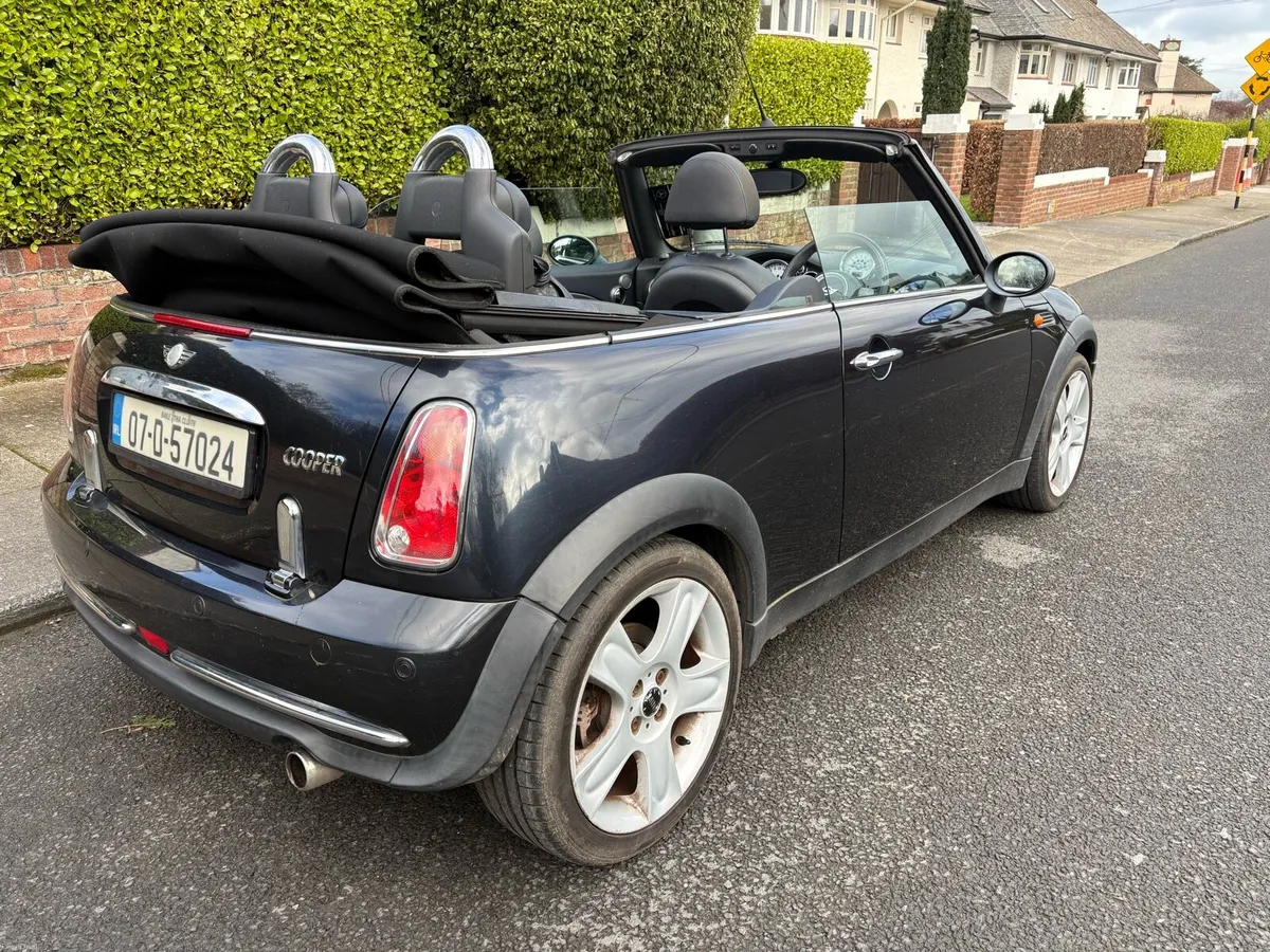 Mini cabriolet 1.6 petrol nctd 09/26 taxed 11/26 - Image 4